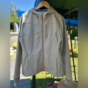 Mondetta Women's Light Gray Chevron Jacket